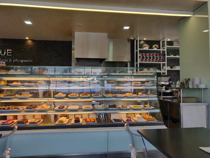 Pastelaria Braga Parque — Carlos Lloyd Braga