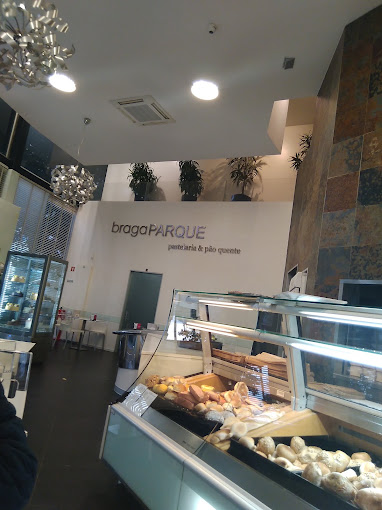 Pastelaria Braga Parque — Rua 5 de Outubro